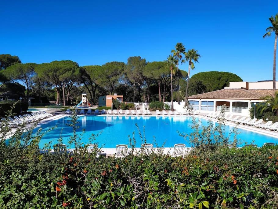 Ideal Saint Raphael Piscine Clim Parking Lägenhet Exteriör bild